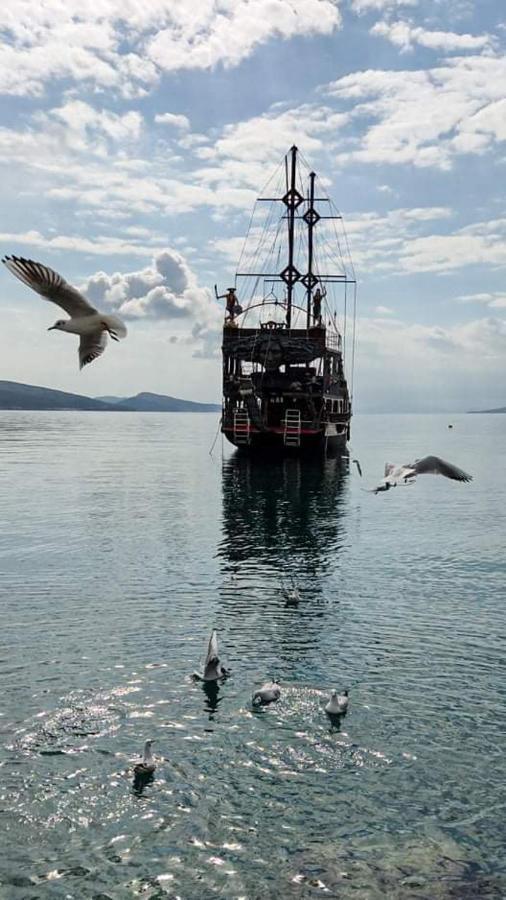 Hotel Klironomi Sarandë Eksteriør bilde