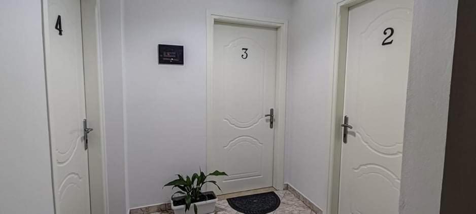 Hotel Klironomi Sarandë Eksteriør bilde