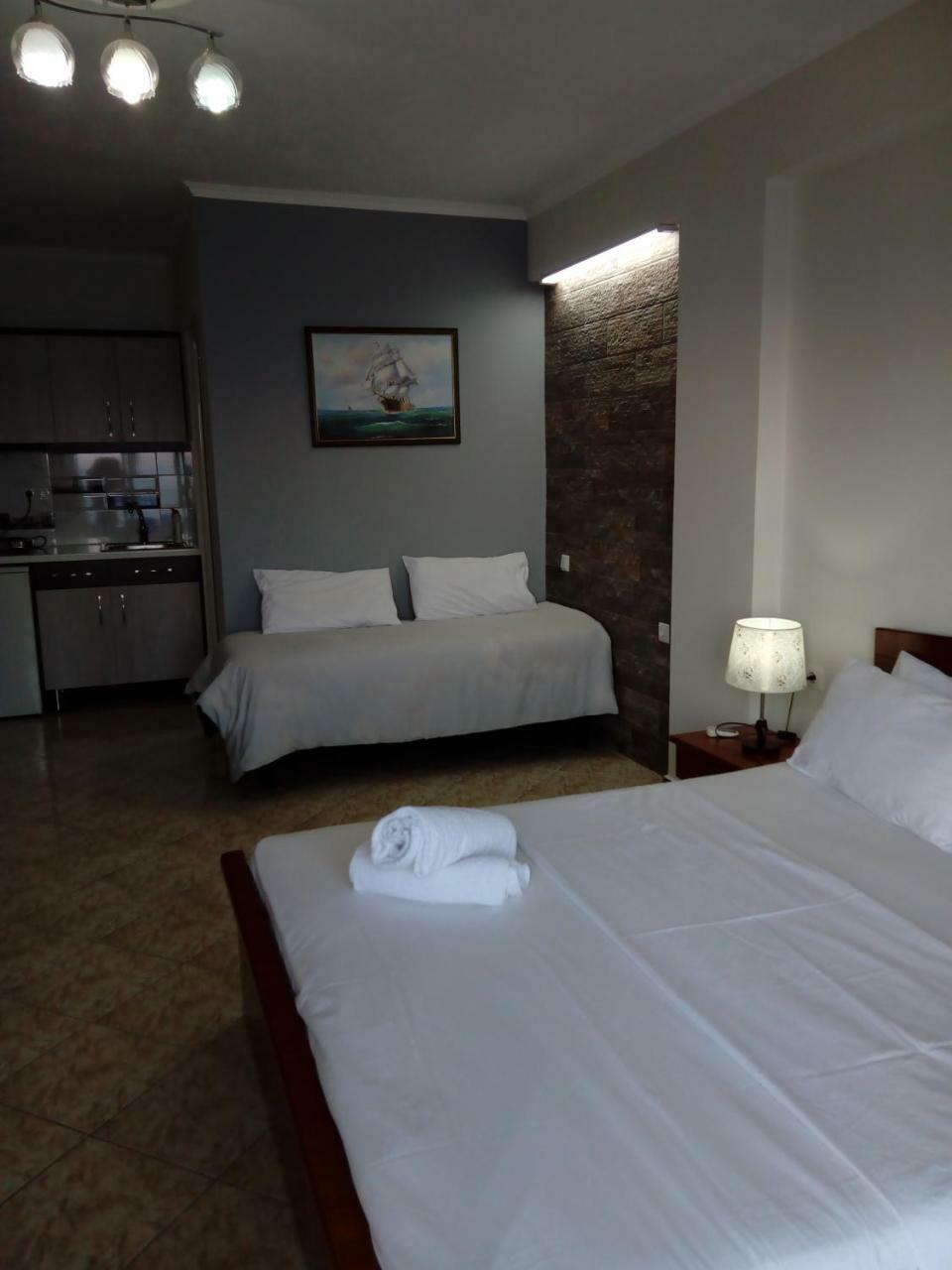 Hotel Klironomi Sarandë Eksteriør bilde