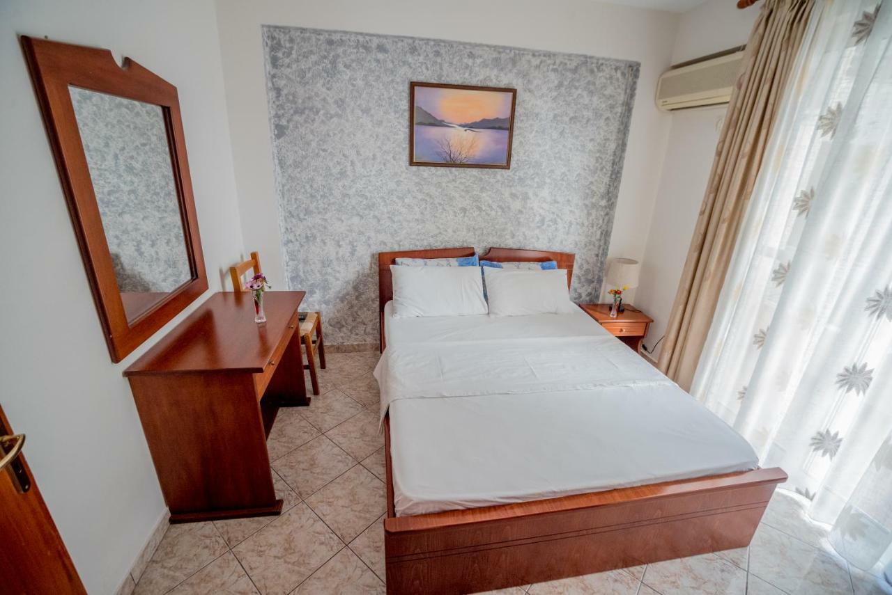 Hotel Klironomi Sarandë Eksteriør bilde
